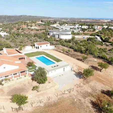 Hébergement de vacances Monte Do Pataco *